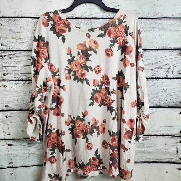 Como Blu 2X Plus White Floral Blouse - Picture 1 of 9